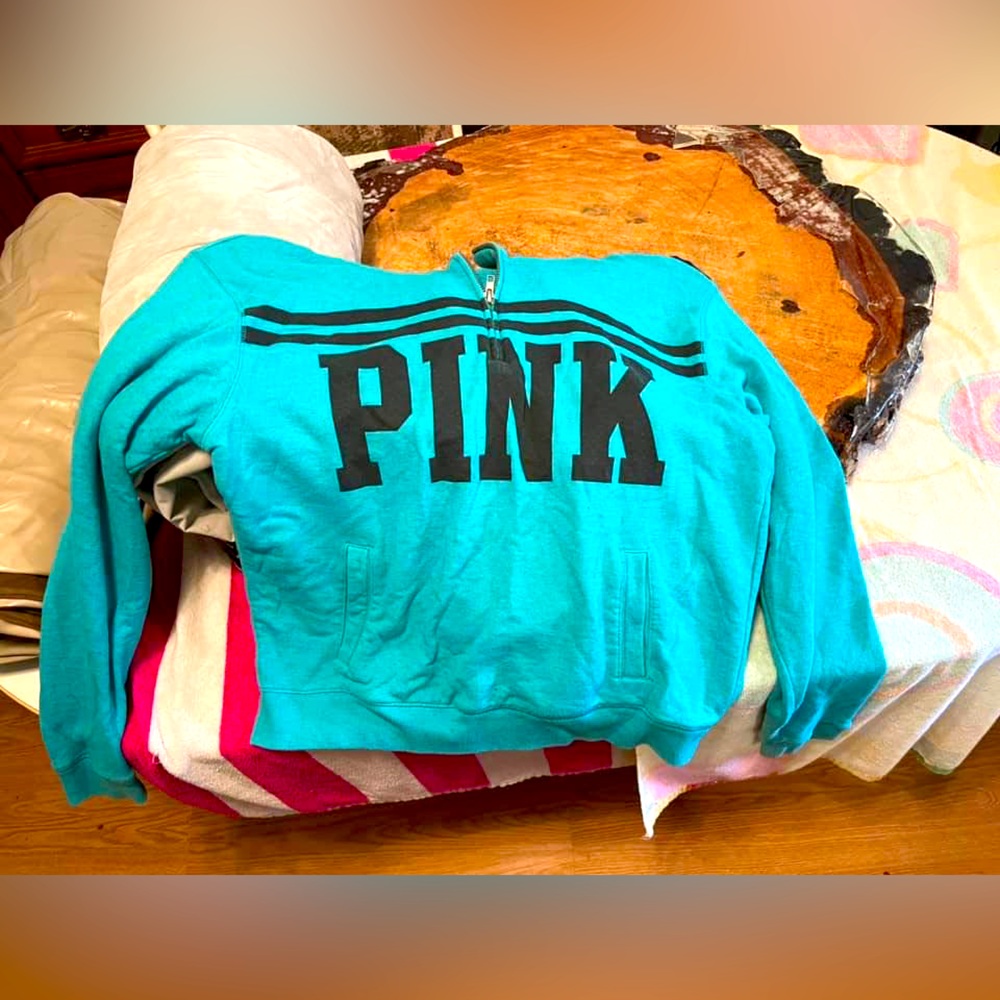 VS Pink quarter zip